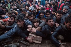 「世界難民の日」に寄せて ー写真が語る難民危機ーイドメニにて