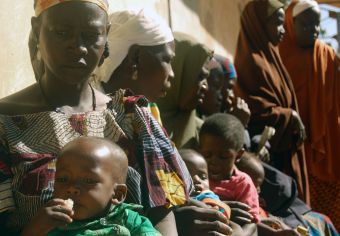 アフリカ　飢餓ベルト『サヘル』 止まらない砂漠化 紛争が強いる人口移動 飢餓1,500万人超
